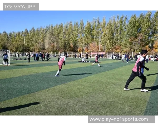 校园青春激荡学生足球赛精彩纷呈展现拼搏精神与团队合作魅力